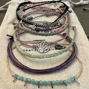 7 PURA VIDA Bracelets & 1 Anklet